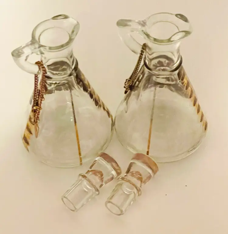 George Briard Oil And Vinegar Gold Design Cruet Set