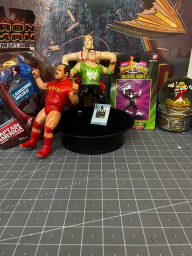 Vtg Wrestlers, Disney, Action Figures And More - Progressive