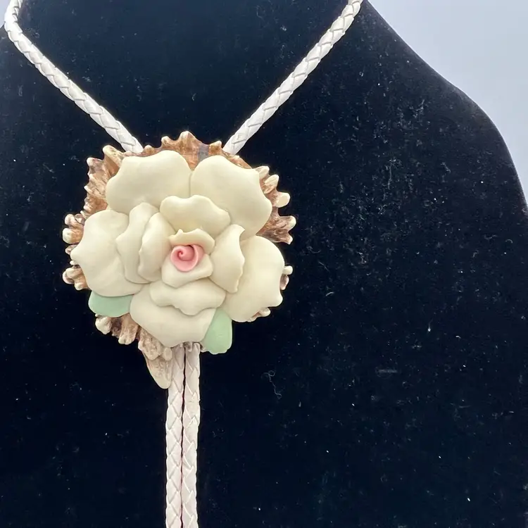 BOLO JEWELRY WITH CERAMIC FLOWER