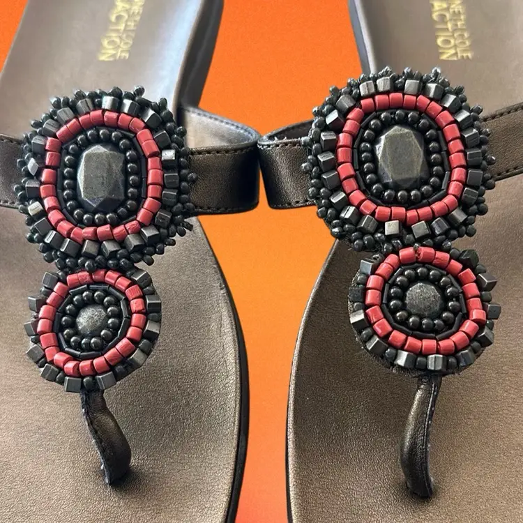 Kenneth Cole Reaction Beaded Bohemian Sandals Size 9