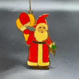 Schmid Gordon Fraser Enamel Santa Claus Christmas Ornament VTG 1984