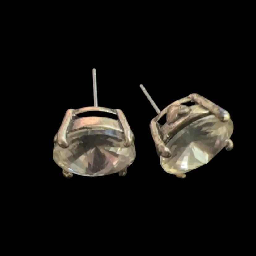 Fossil Brand Big Bling Facetted Crystal Post Earrings Silver Tone Signed .5” Stone