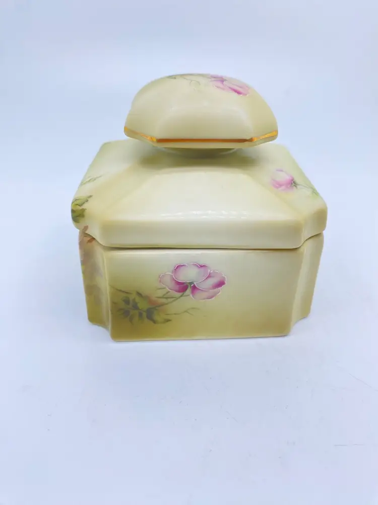 Nippon Dresser Vanity Box