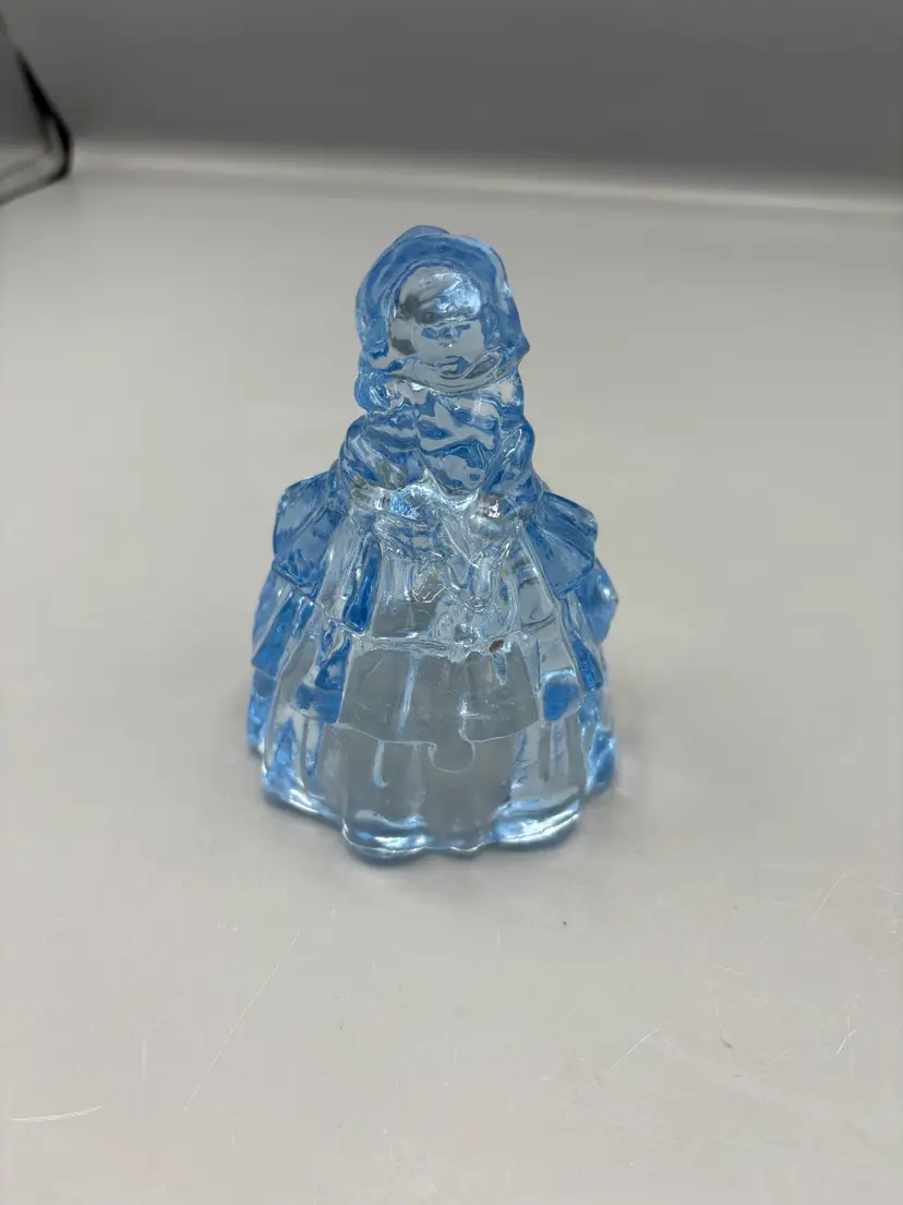 Vintage Boyd glass "Louise" Clear Blue