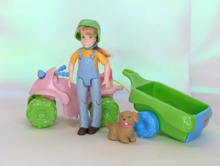 Fisher Price Loving Family Toys R Us exclusive 2008 ATV Fun Set Outdoor Campsite Doll 4 wheeler wagon & Pet dog