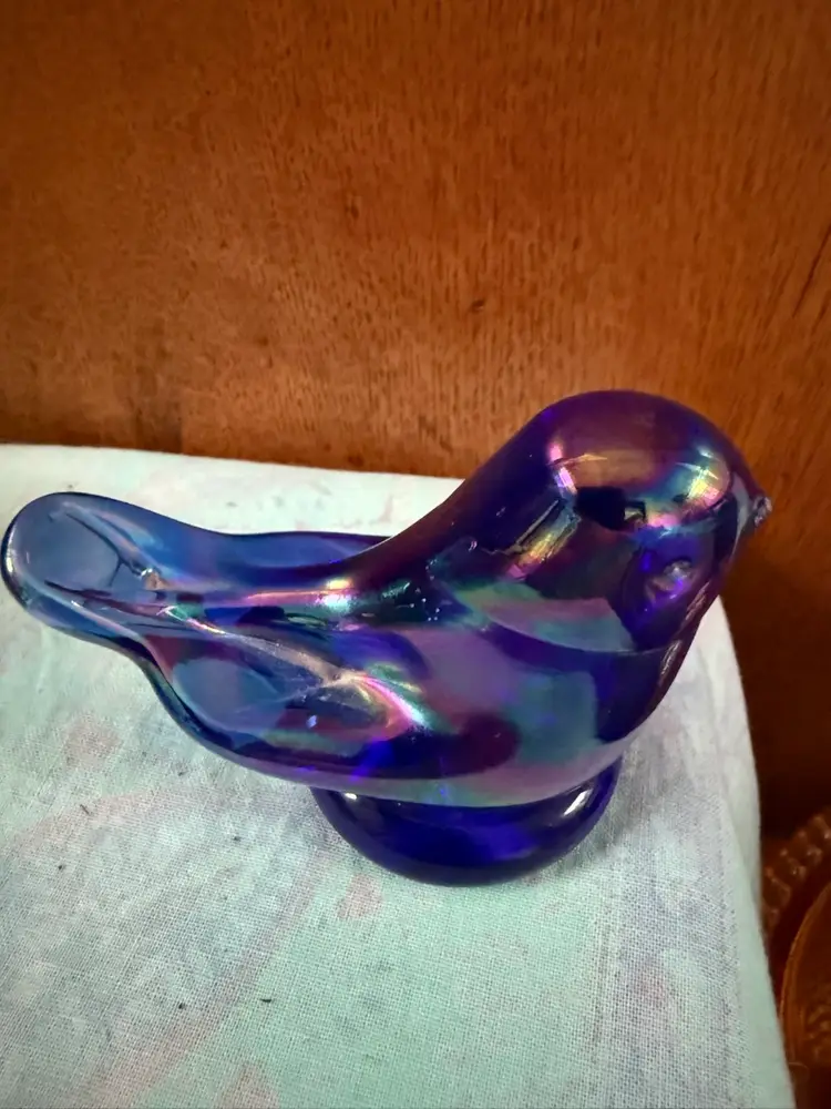 Leo Ward Carnival Glass Bluebird of Happiness 1993