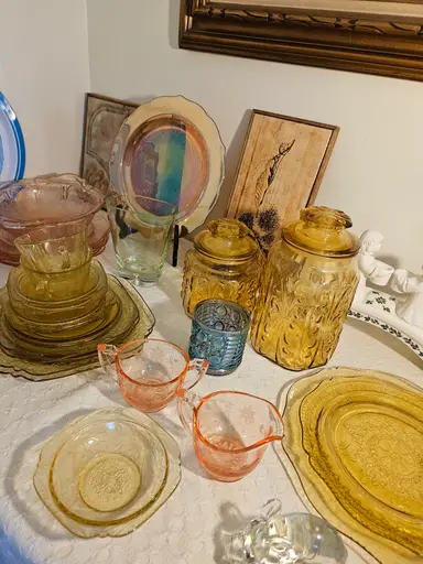 Depression & Vintage Glass, Pre-bids On! 