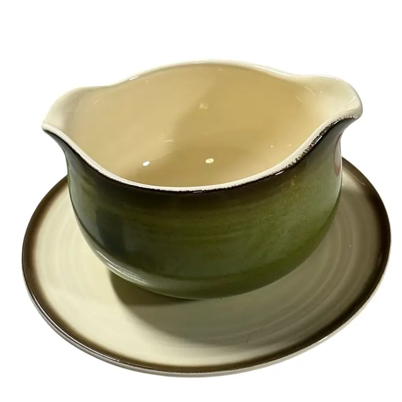 Vintage Green Metlox Poppy Trail Gravy Compote 3” Tall x 7.25” Wide