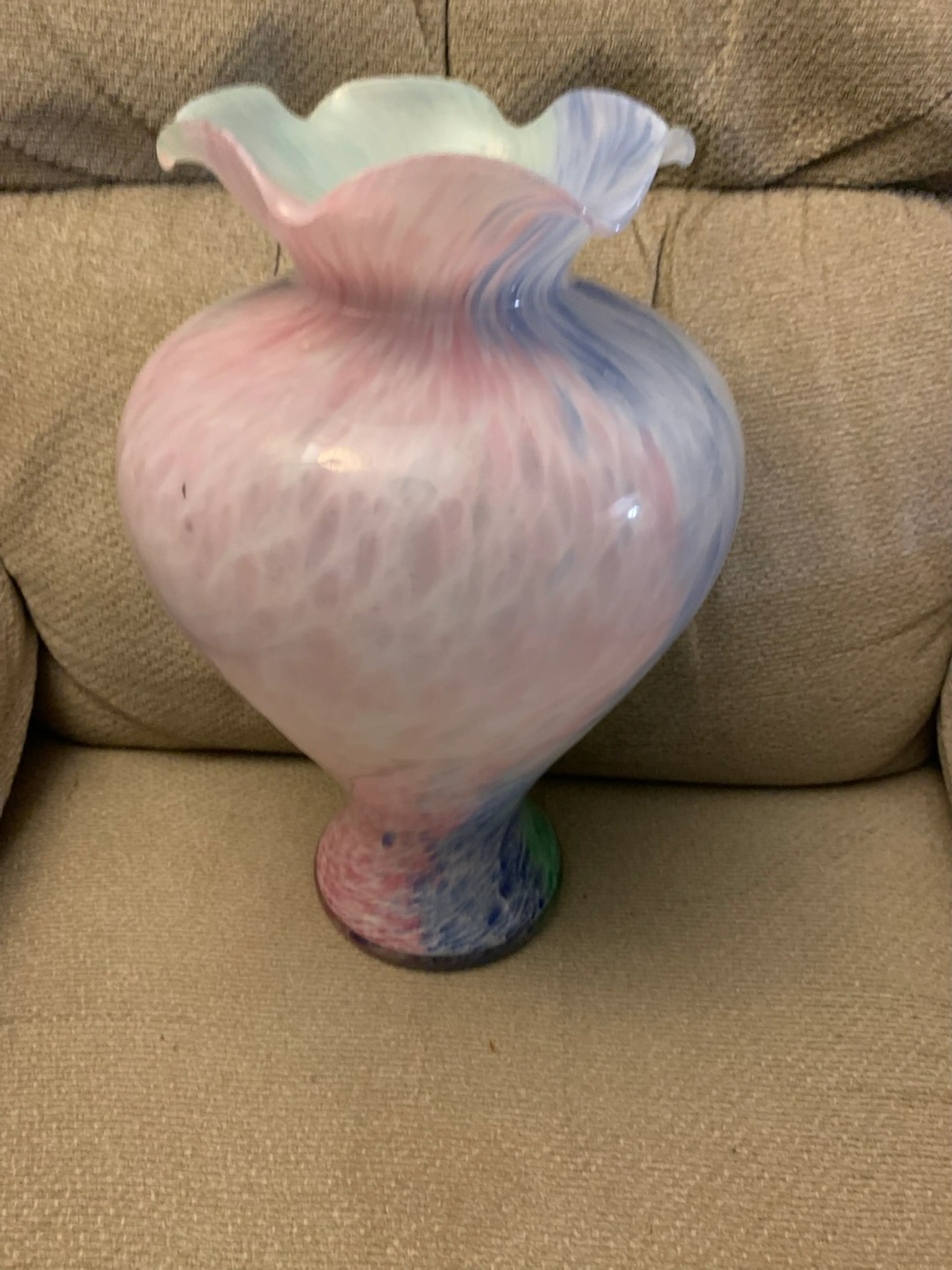 Image 4 of 6