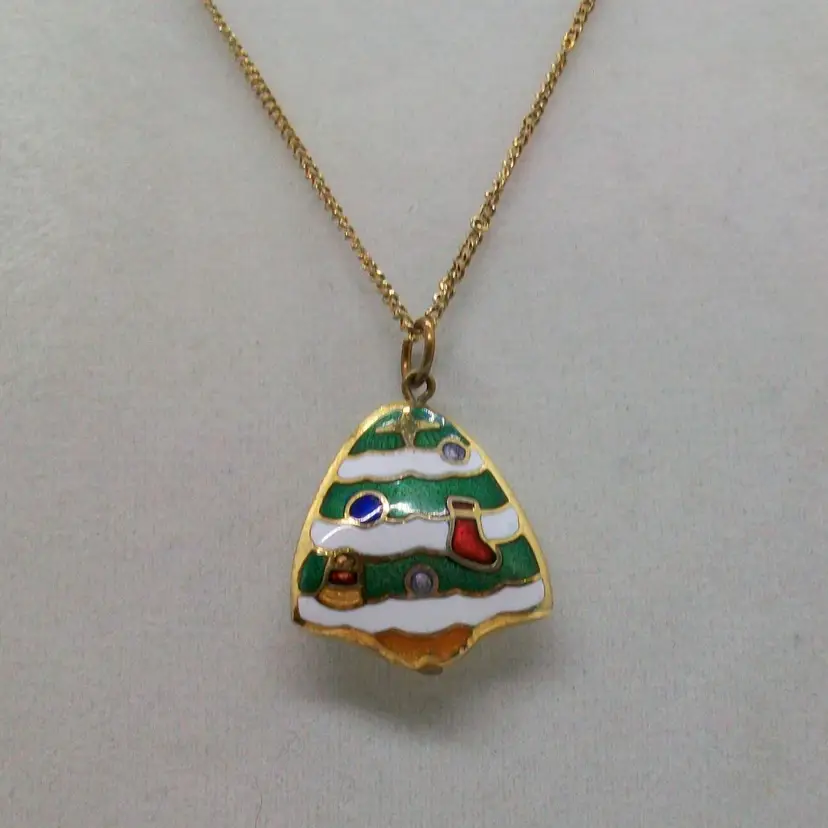 Vintage Enamel Green White Christmas Tree Charm Pendant Necklace 16.5"