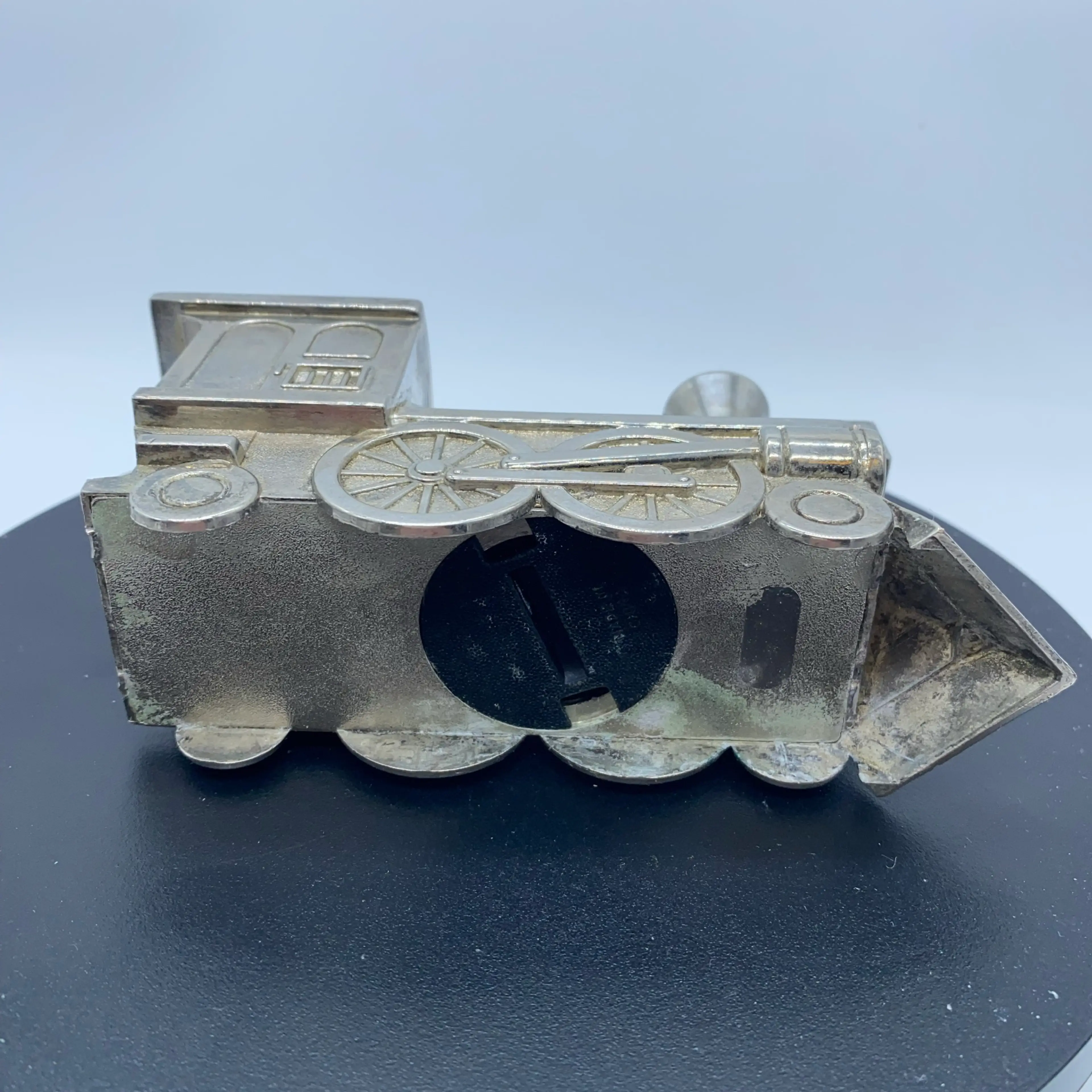 Image 4 of 5