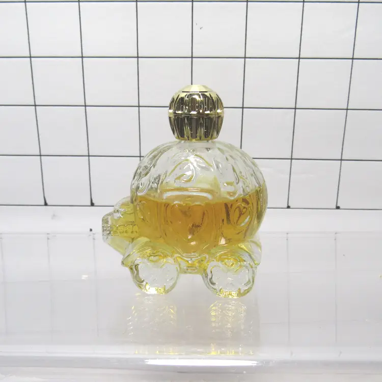 Avon Magic Pumpkin Coach Decanter - Occur