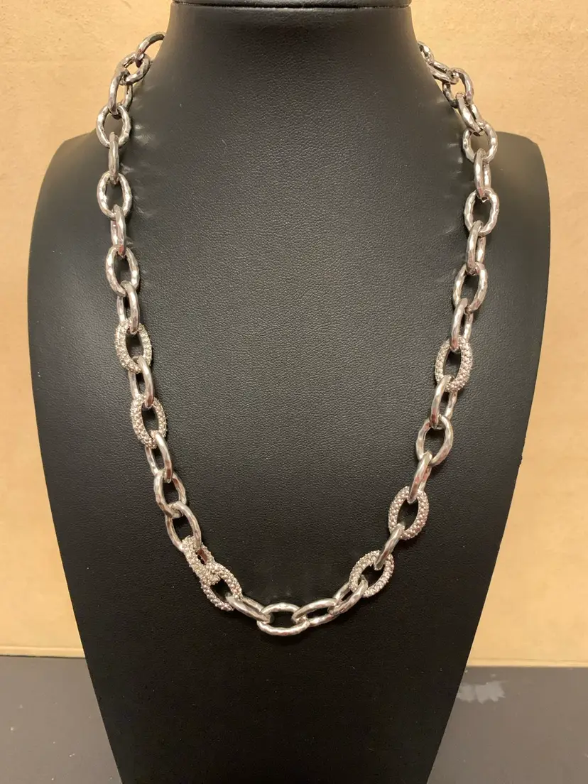 Pretty Silver Tone Necklace By Stella And Dot