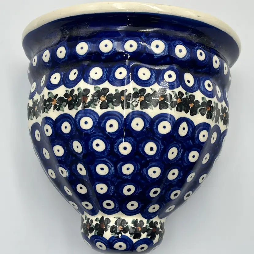 Boleslawiec Polish Pottery Wall Pocket
