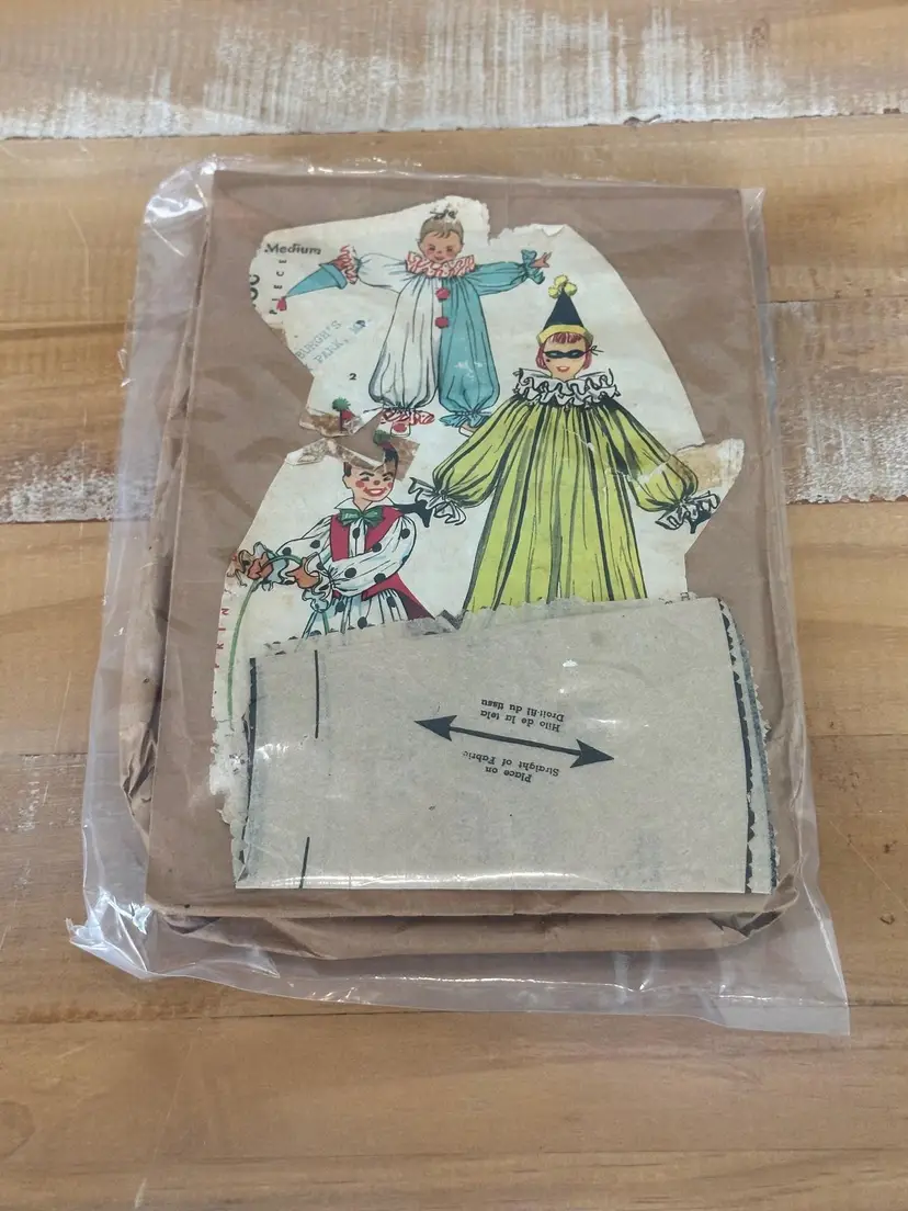 Vintage Simplicity Printed Pattern 4864 Child's Clown Costume Size Medium