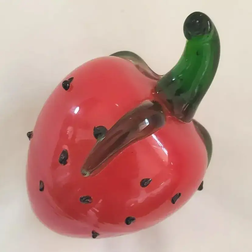 Art Glass Strawberry Paperweight Unbranded Solid Small 3¾" Long