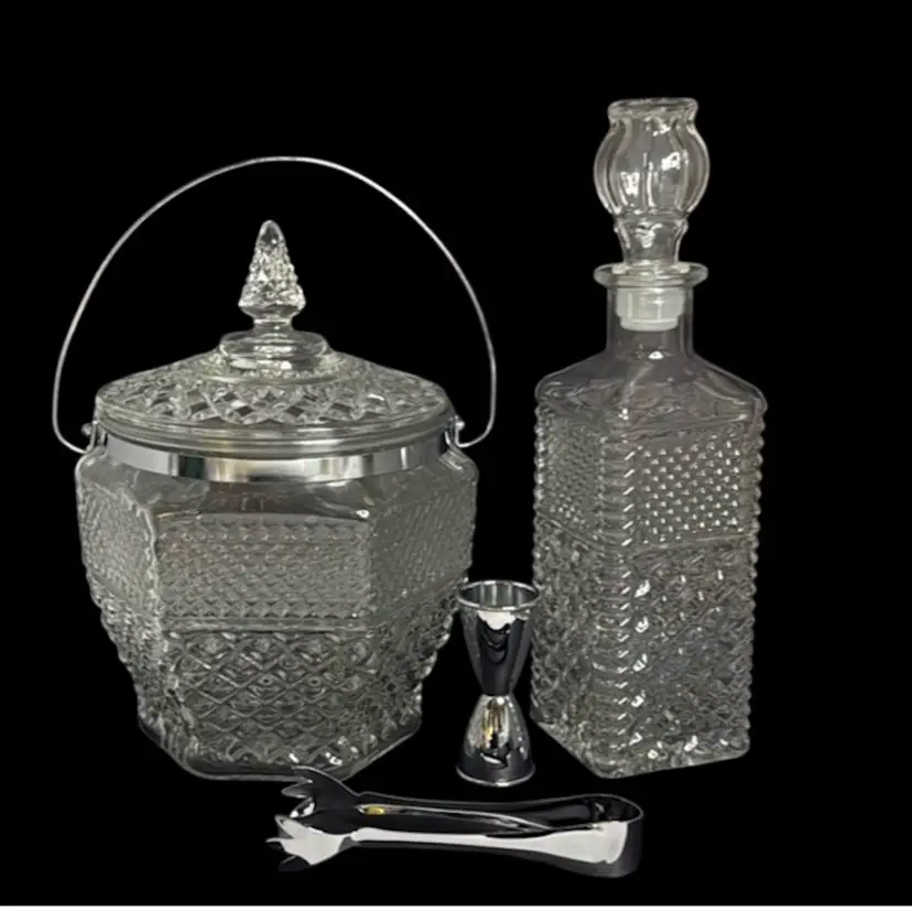 VTG Anchor Hocking Glass Wexford Barware Set Ice Bucket W/Lid•Decanter•Tongs•Double Sided Metal Jigger