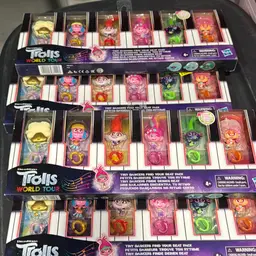 Trolls World Tour Find Your Beat Pack Of 6. 4 Sets In This Lot. New Unopened.