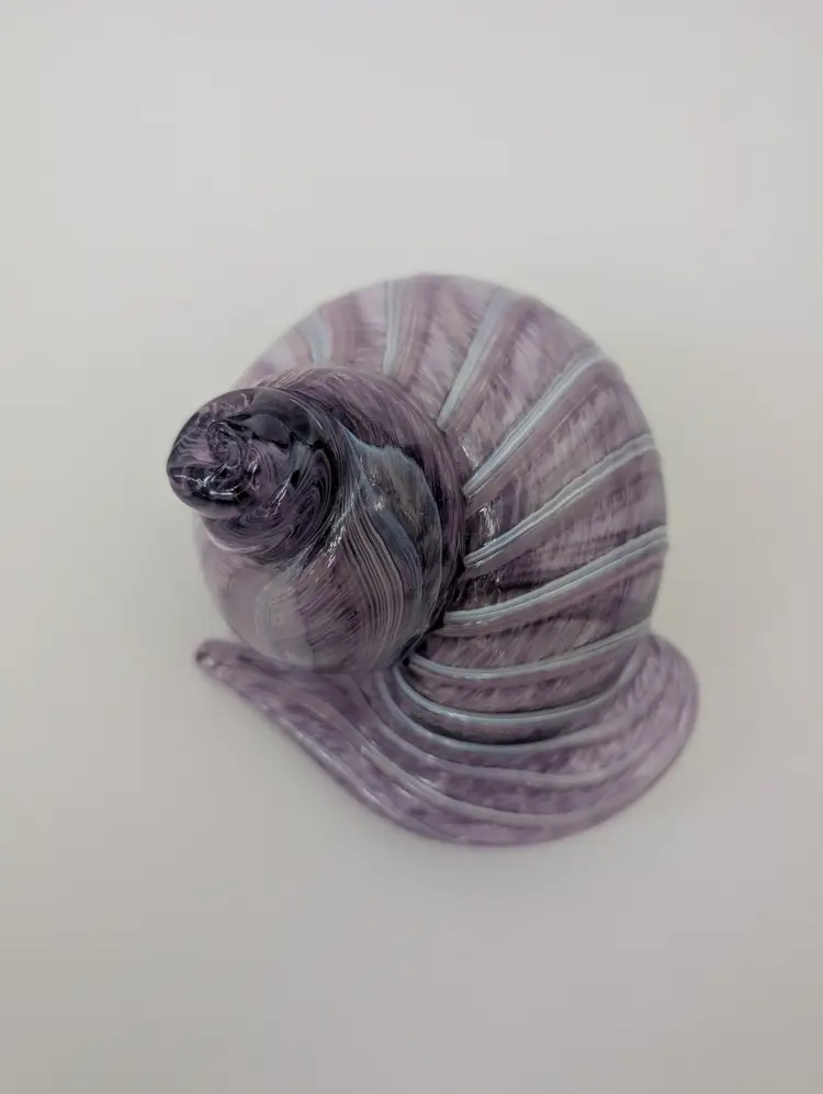 Vtg 1993 Mark Ellinger Art Glass Seashell Snail Shell Purple w/Pale Blue Stripes