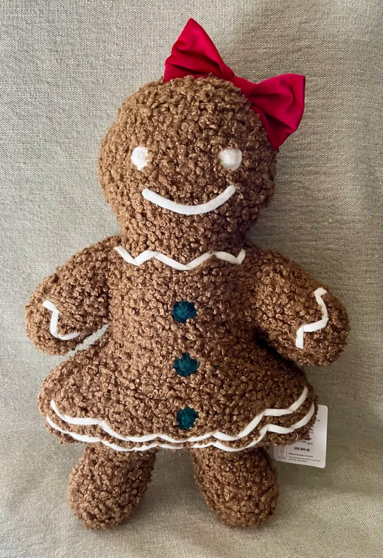 Pottery Barn Ms Spice Gingerbread Pillow Christmas Cookie Decor Plush Toy NewTag