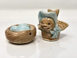 Arcadia Ceramics Mama Bird and Nest Salt and Pepper Set