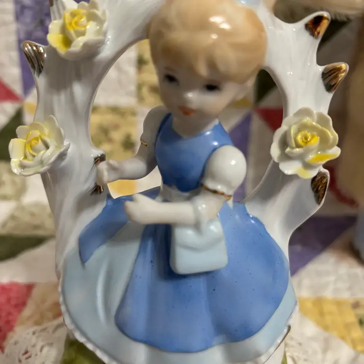 BE-Vintage Porcelain Girl Figurine Gold Trim Yellow Flowers No Marking