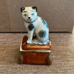 Al- Fits And Floyd Cat On Basket