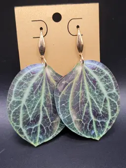 Sulawesi Hoya Earrings