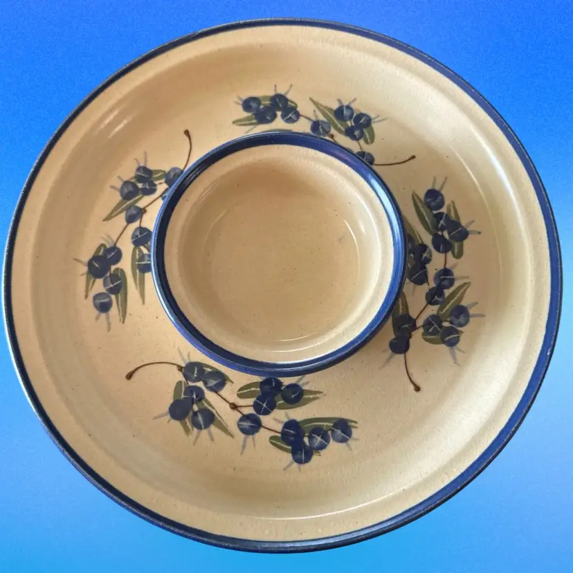 Vintage Hand Thrown Pottery Veggie & Dip Plate With Painted Blueberries Signed 9" Stoneware Signed.