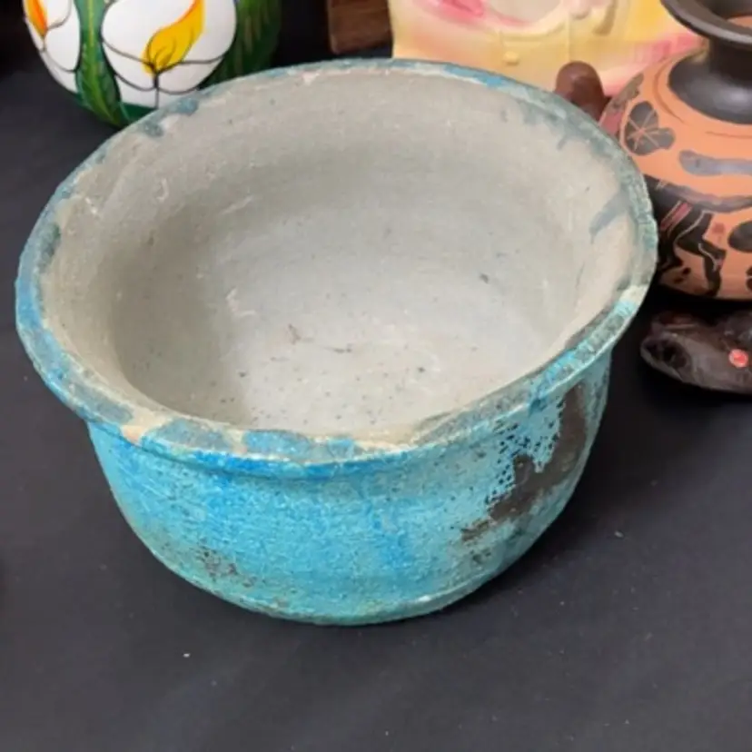 Concrete/cement Textured Aqua Planter