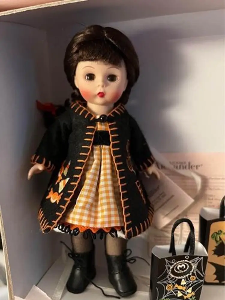 Madame Alexander Halloween Treats