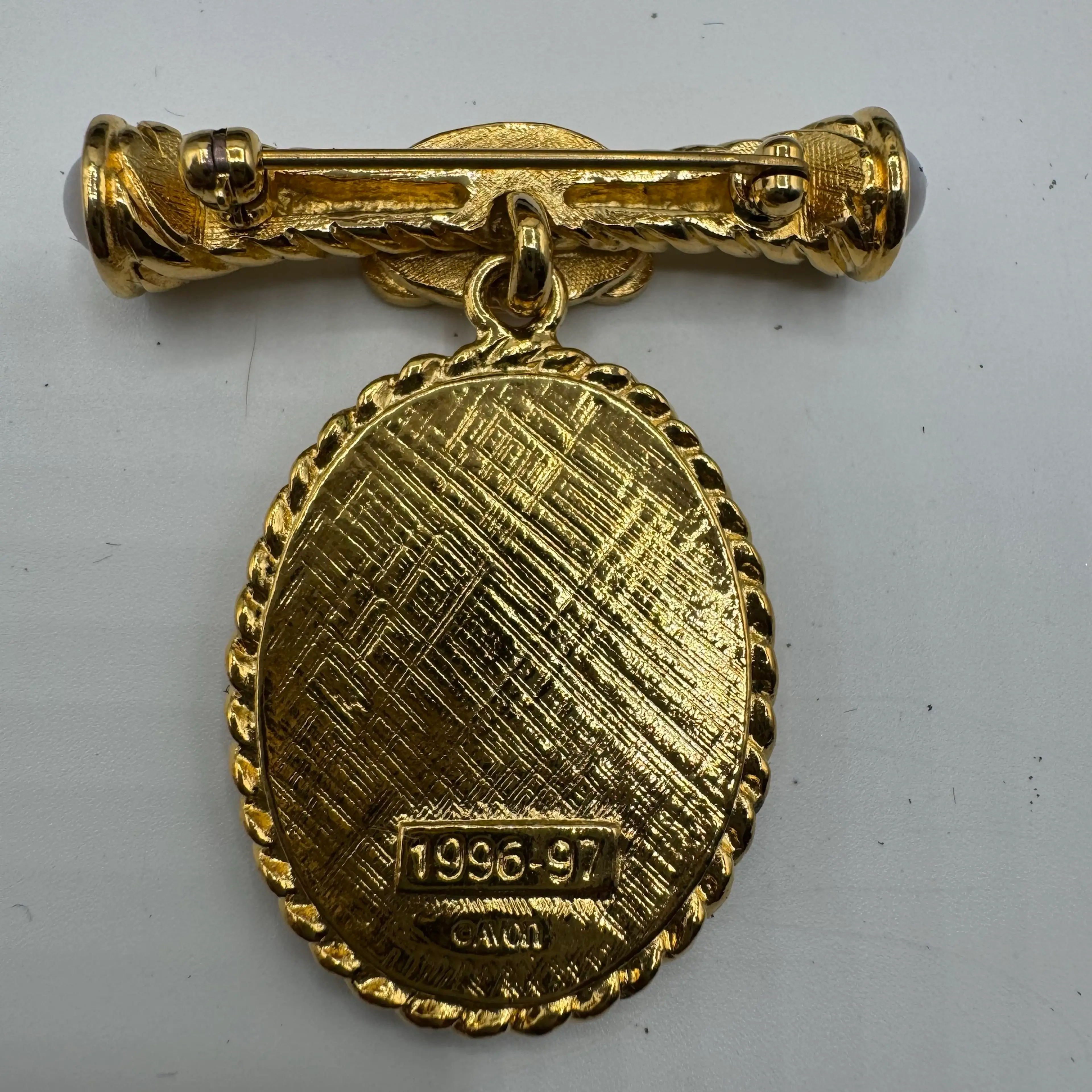 Image 2 of 3