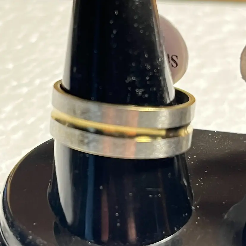 Stainless Steel Ring As Pictured Size 9