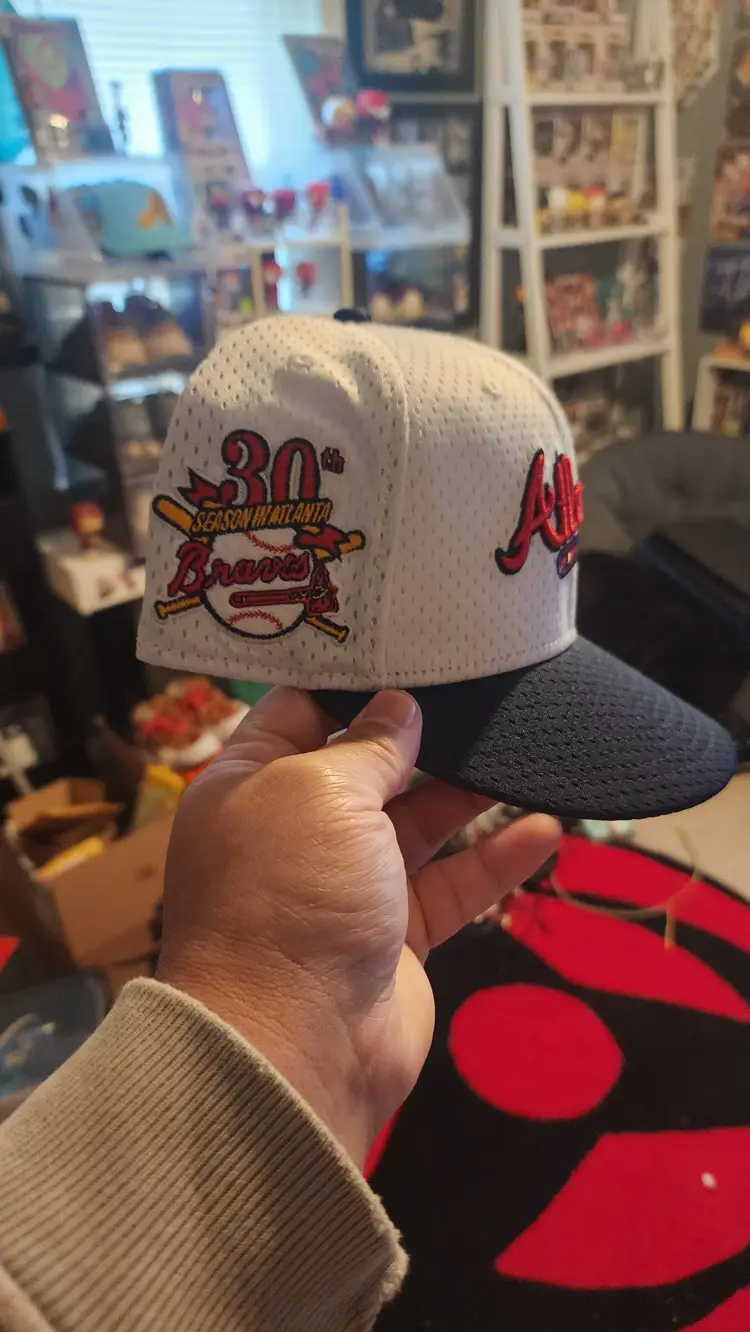 NEW ERA FITTED CAP 7 3/4 59FIFTY Atlanta Braves Mesh