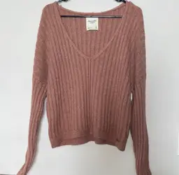 XL Abercrombie & Fitch Women’s V-Neck Ribbed Sweater - Brown