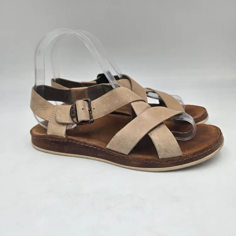 Chaco Women's Size 6 Strappy Tan Leather Sandals Comfort
