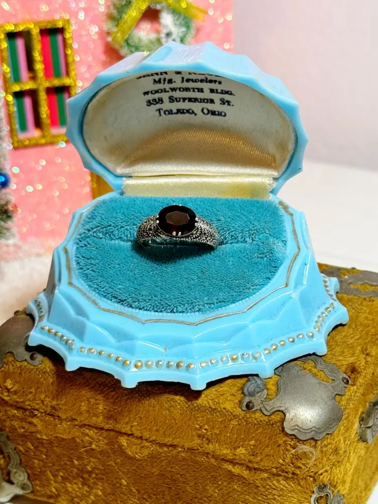 Sterling Silver Garnet & Marcasite Ring Size 7