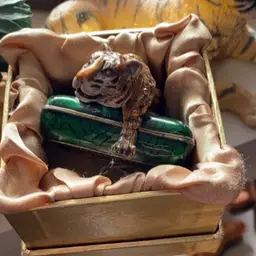Tiger Trinket