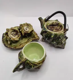 Vintage 50's Japan Majolica Shell Conch Tea Set Salt And Pepper Shakers