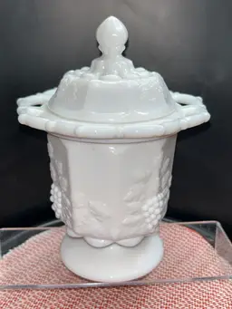 Vintage Westmoreland Paneled Grape Compote/Candy Dish With Lid And Lace Edge