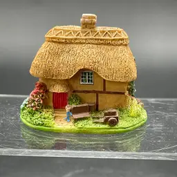 Elgate Miniature English Cottage Figurine Thatched Roof VTG Village House