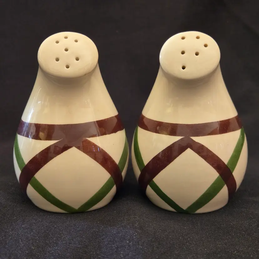 Vernonware Bel-Air Salt Pepper Shakers Hand Painted Ceramic 3½" Tall Vintage