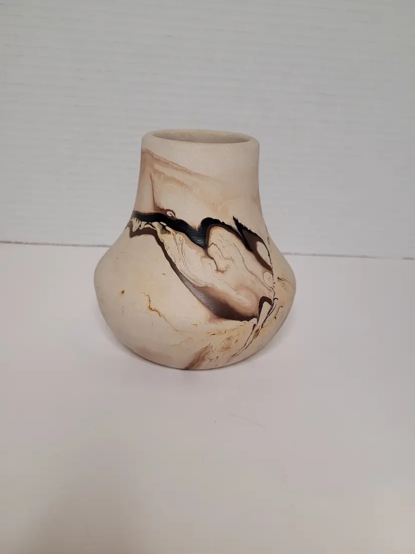 Nemadji Pottery USA Vase
