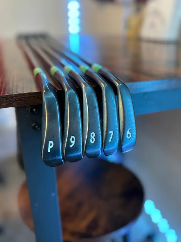 Miura TC-201 Forged Black QPQ 6-PW Iron Set Stiff Black Patent Pending Shafts RH