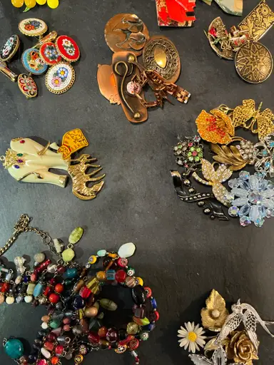 Annesyesteryear Charcuterie Of Jewelry