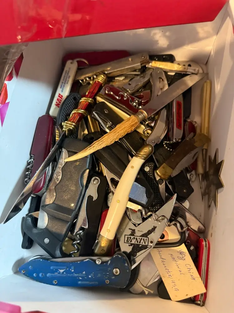 Pocket Knife/multi-tool/etc Lot