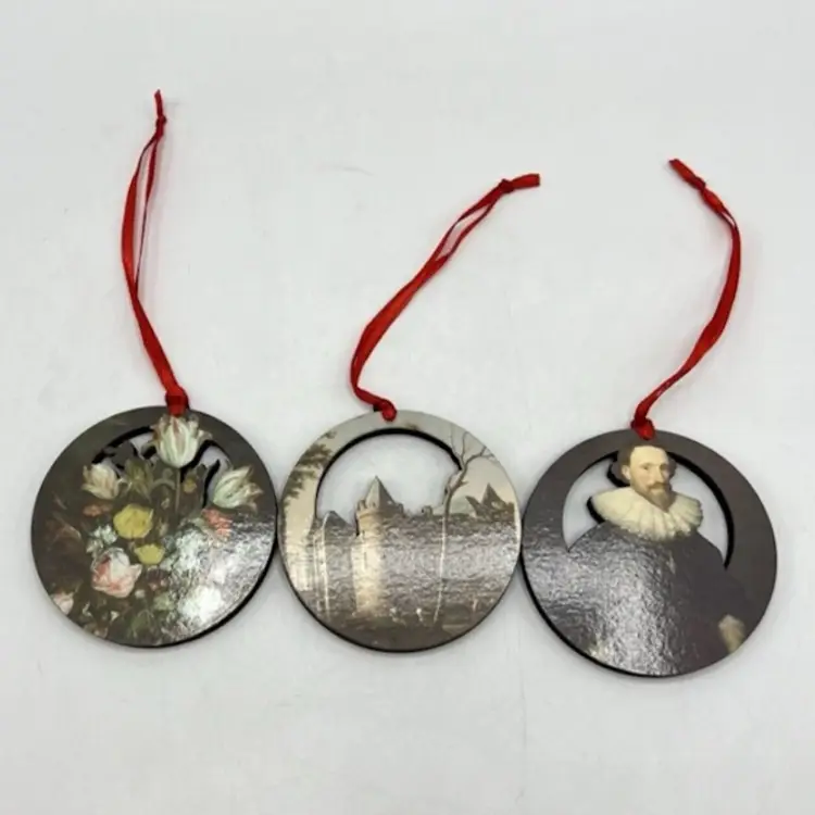 Amsterdam Castle Muiderslot 3 Wooden Ornaments Boxed *Missing 4th ornament 2.75"