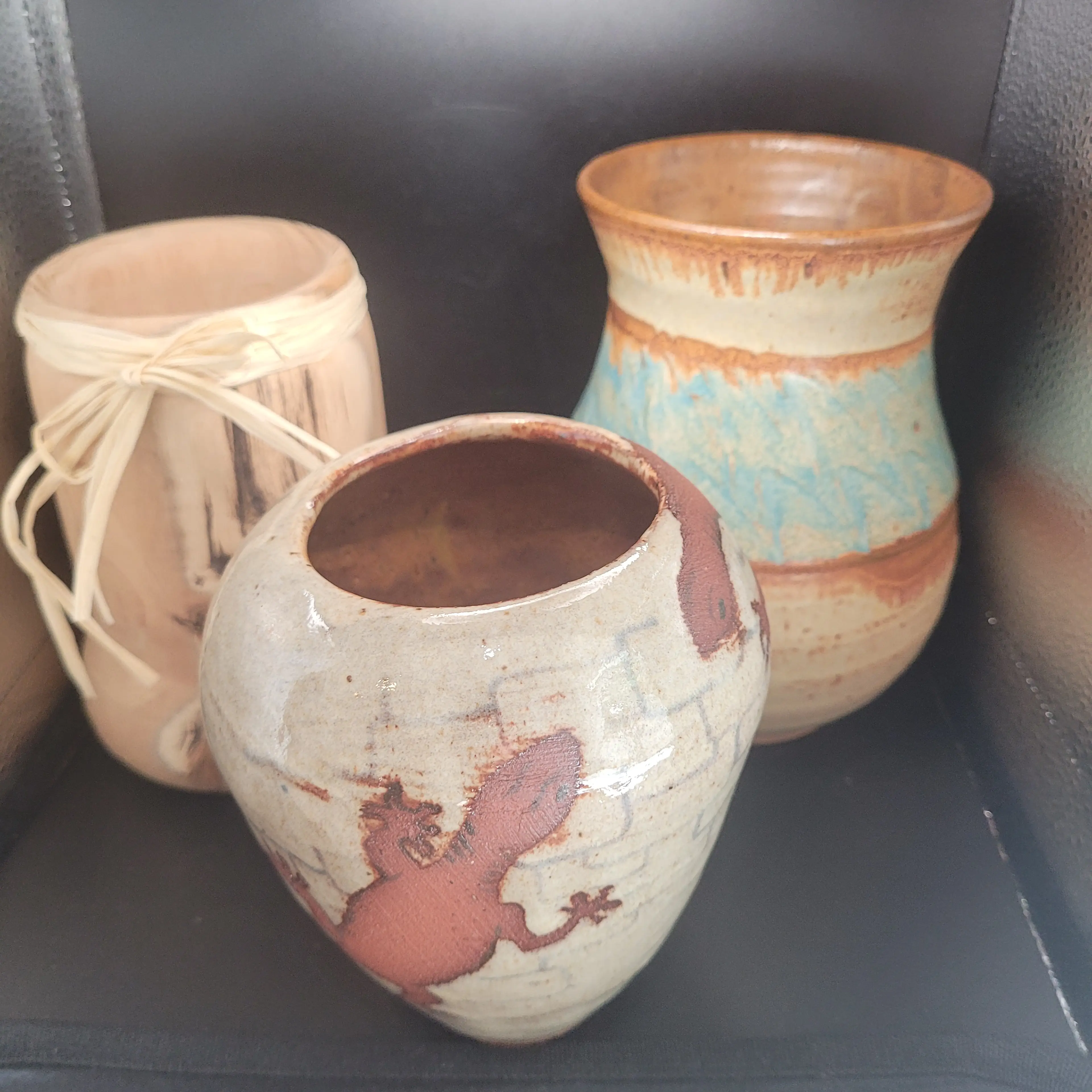 Image 2 of 20