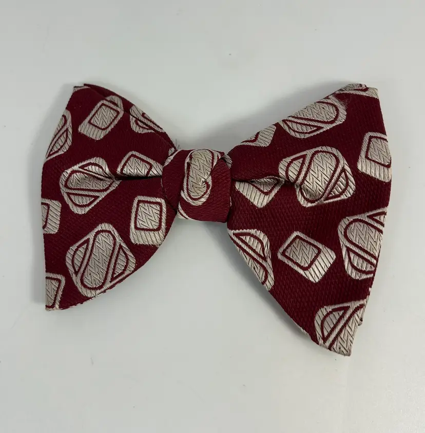 Vintage Royal Rust Resistant Burgundy with Gray Rounded Square Design Bow Tie