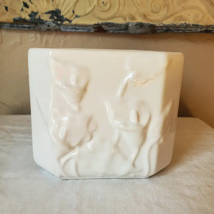 Loucarte White Embossed Calla Lilies Square Planter Portugal